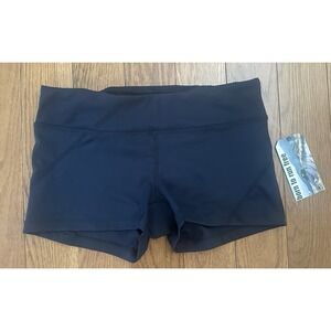 NWT rabbit Women's First Place 2.5" Shorts Athletic Black Size Medium NWT
